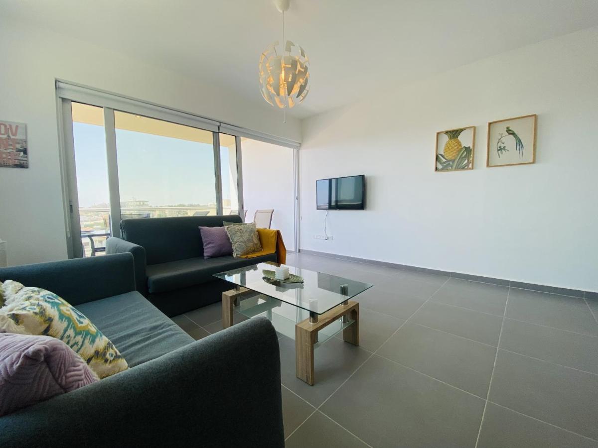 Silver Line 1-Bedroom Apartment In Larnaca Zewnętrze zdjęcie