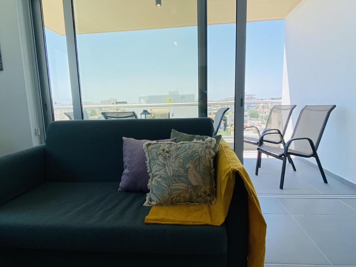 Silver Line 1-Bedroom Apartment In Larnaca Zewnętrze zdjęcie